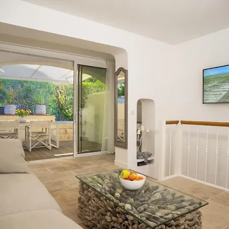 Villarama Saint Tropez